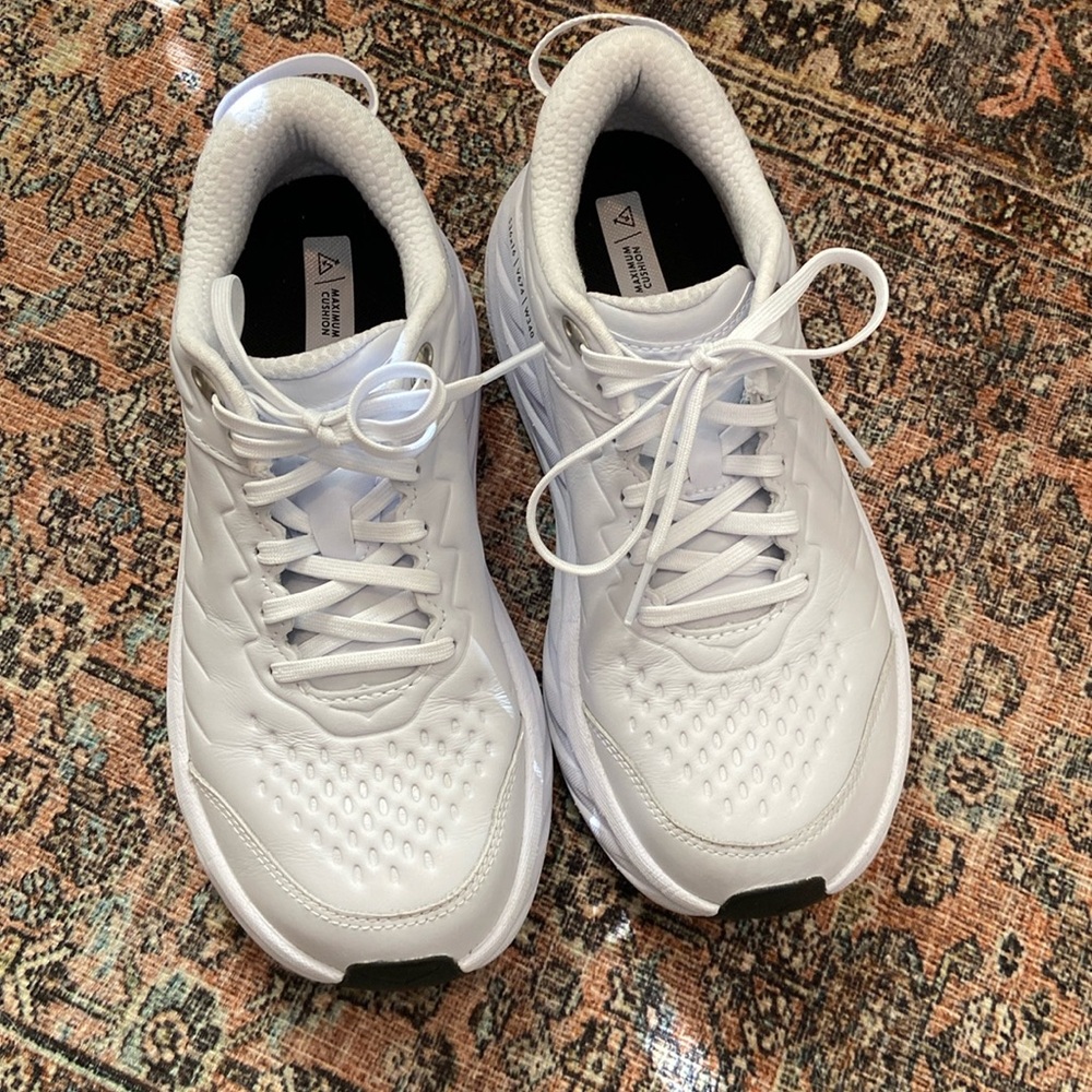 Women’s Hoka Bondi SR